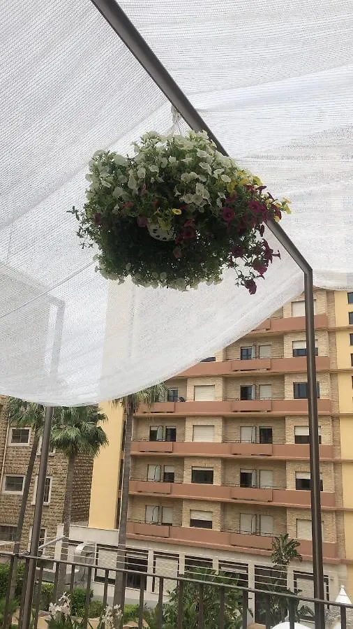 Apartament Maison Flores Deluxe Bari Włochy
